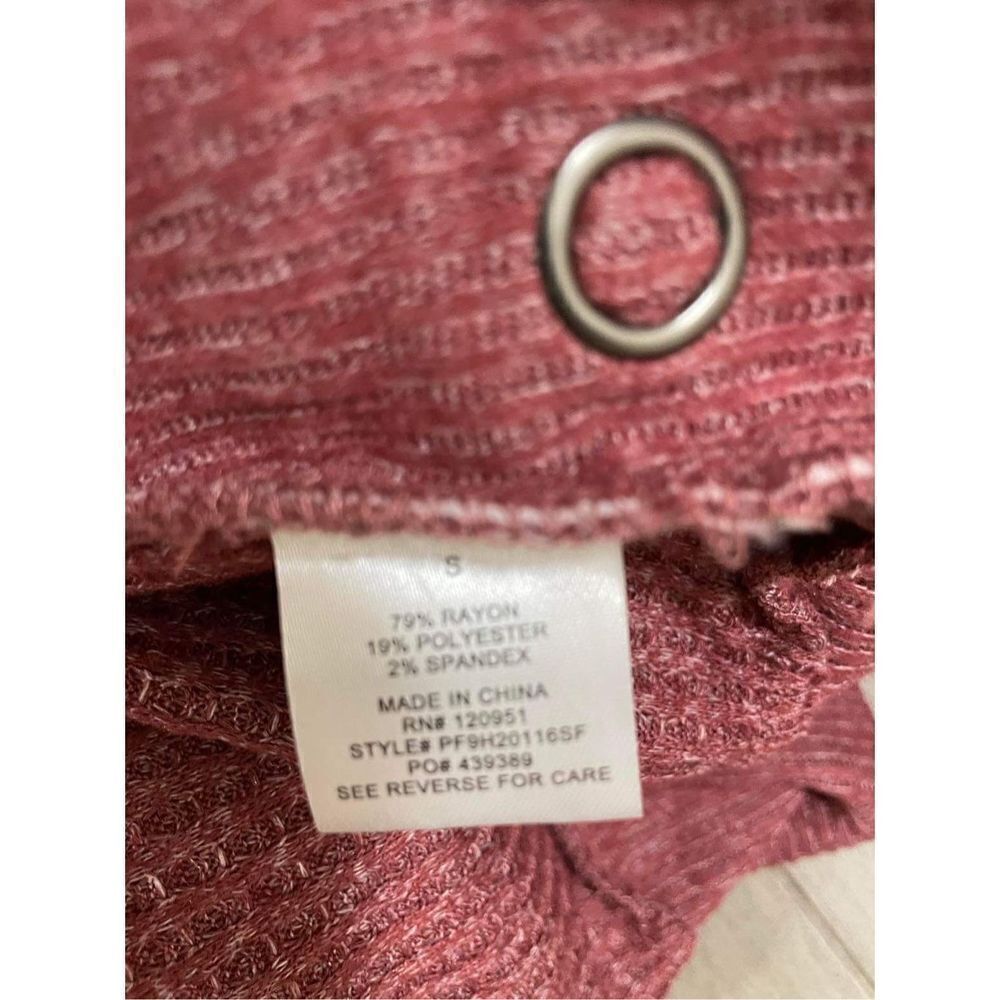 Pinque Pull Over Sweater Size S - Picture 3 of 5